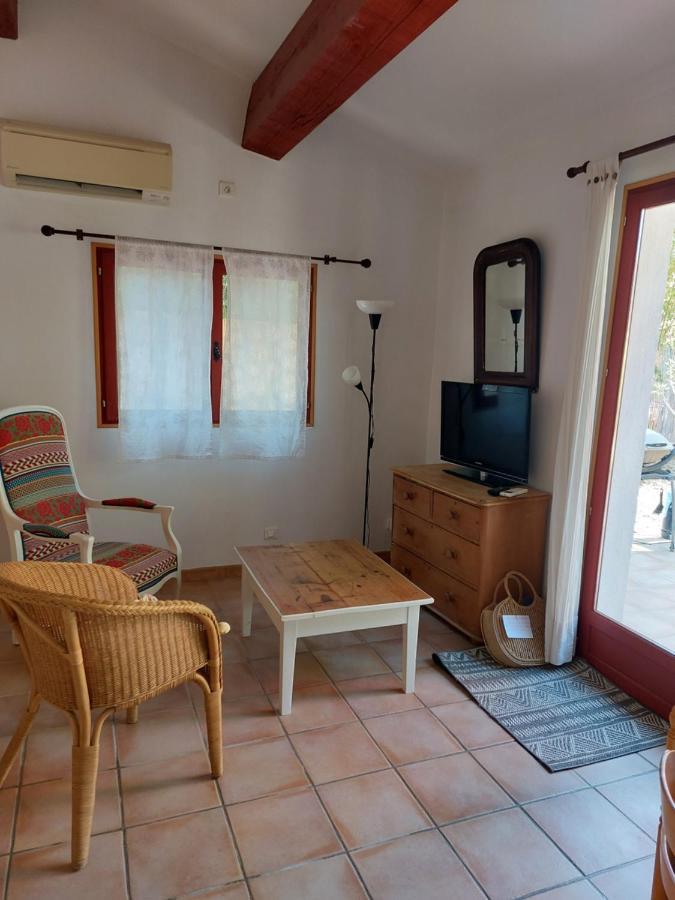 Petite Maison Entre Sanary Et Bandol Kültér fotó